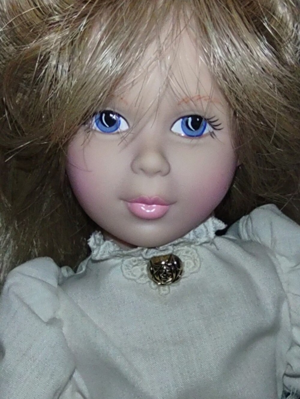 Pittsburgh Originals 15" tall Vinyl body doll by Chris Miller #35/2000